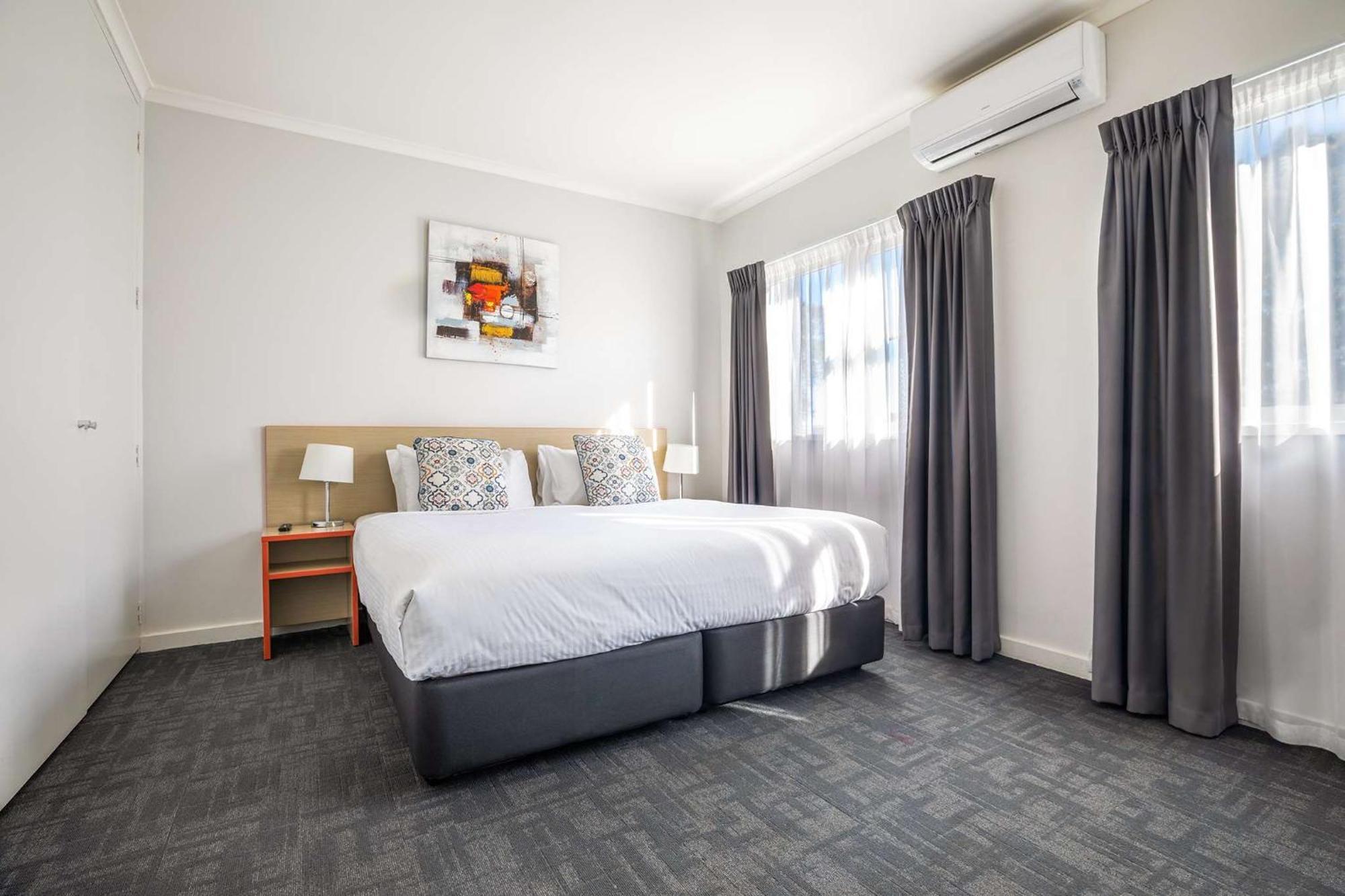 Nightcap At Ferntree Gully Hotel Motel Exterior photo